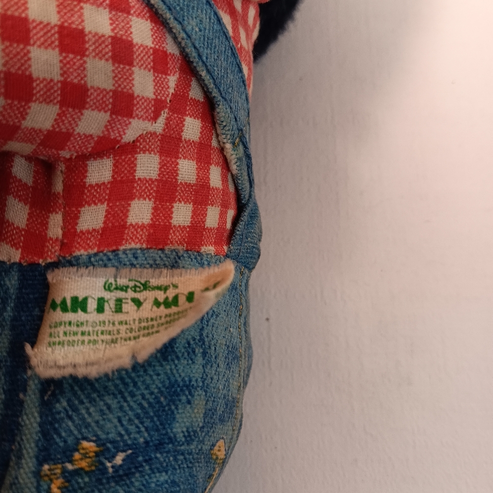 Vintage Walt Disney Mickey Mouse 1976 knickerbocker plush stuffed mickey. - Picture 5 of 11